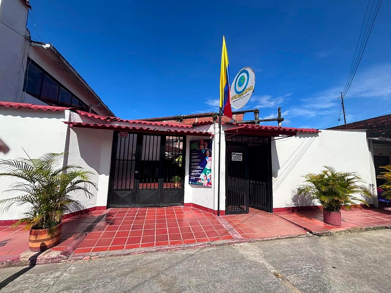 Entrada de la sede principal del colegio